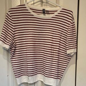 Lightweight burgundy striped knit top - XL